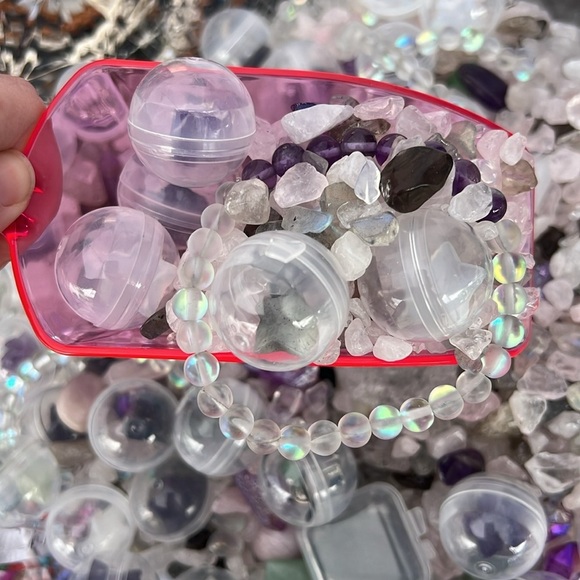 Ostara Delight Spring Crystal Scoop Bag - Picture 3 of 6